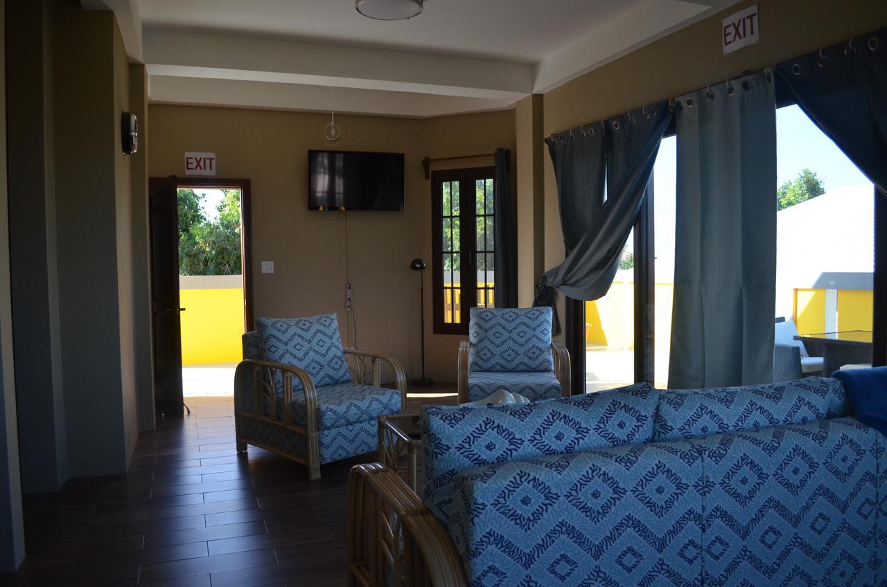 Апартаменты Khalkob'S Estate Placencia Экстерьер фото