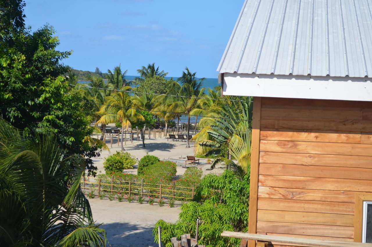 Апартаменты Khalkob'S Estate Placencia Экстерьер фото