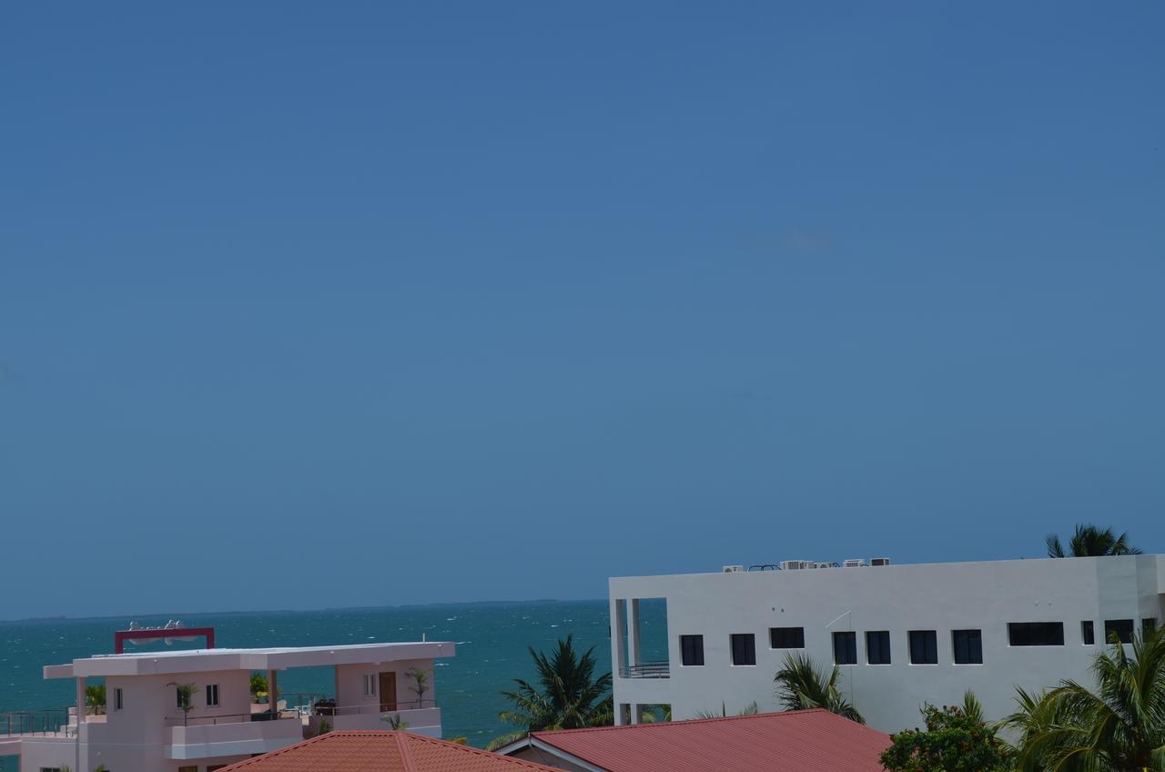 Апартаменты Khalkob'S Estate Placencia Экстерьер фото