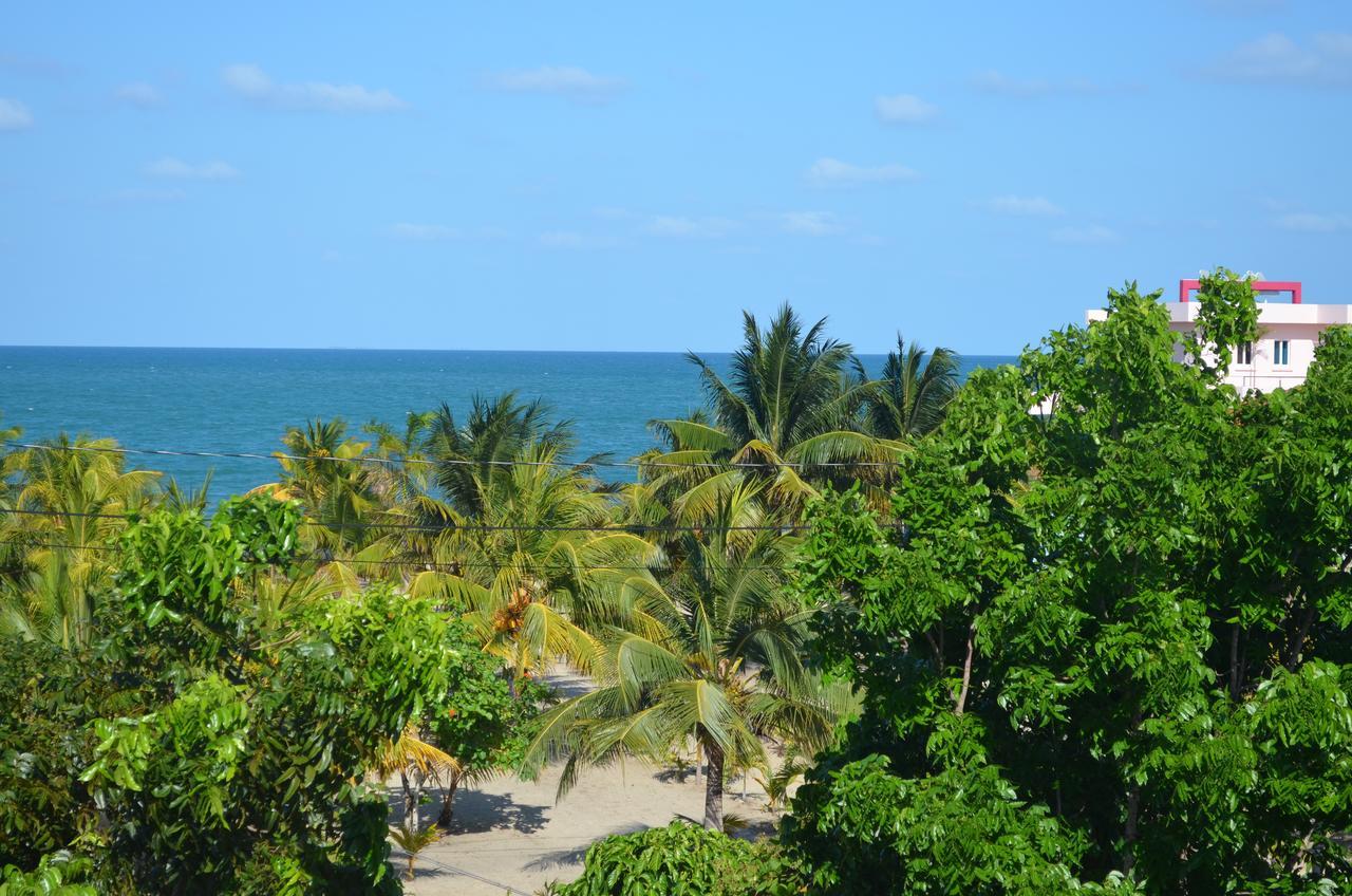Апартаменты Khalkob'S Estate Placencia Экстерьер фото